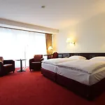 Otel Sachsenwald 4*
