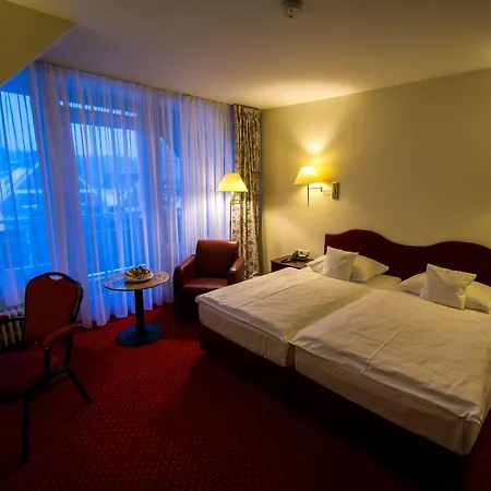 Sachsenwald Отель 4*