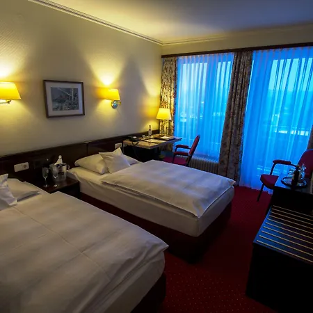 Отель Sachsenwald Райнбек