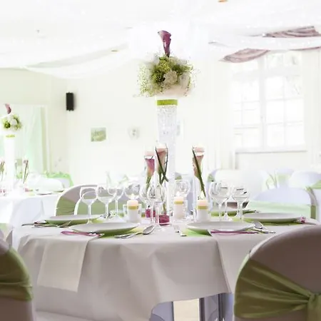 Отель Sachsenwald 4*