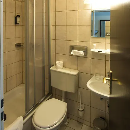 Hotel Sachsenwald 4*